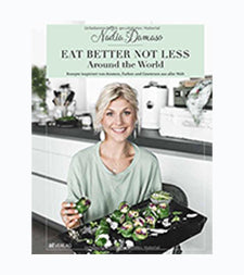 Begib dich mit Nadia Damasos Buch <a href=https://www.vitafy.de/eat-better-not-less-around-the-world.html>Eat Better Not Less Around The World</a> auf kulinarische Weltreise!</br> 